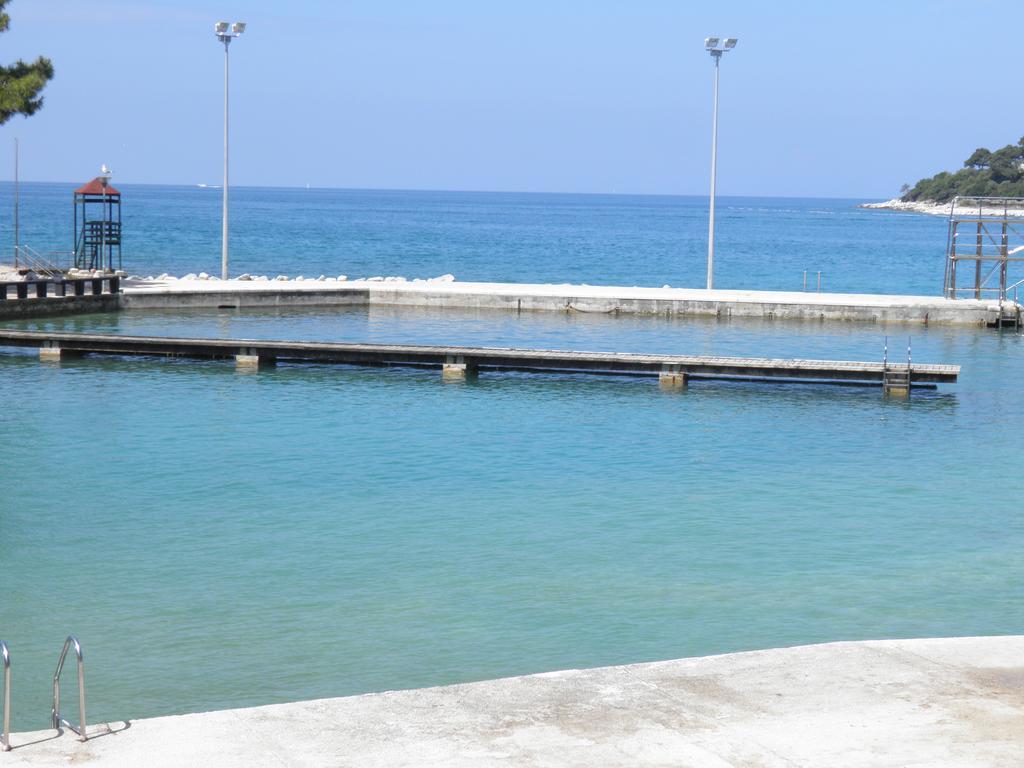 Carolina 4 Seasons Apartment Porec Exterior photo
